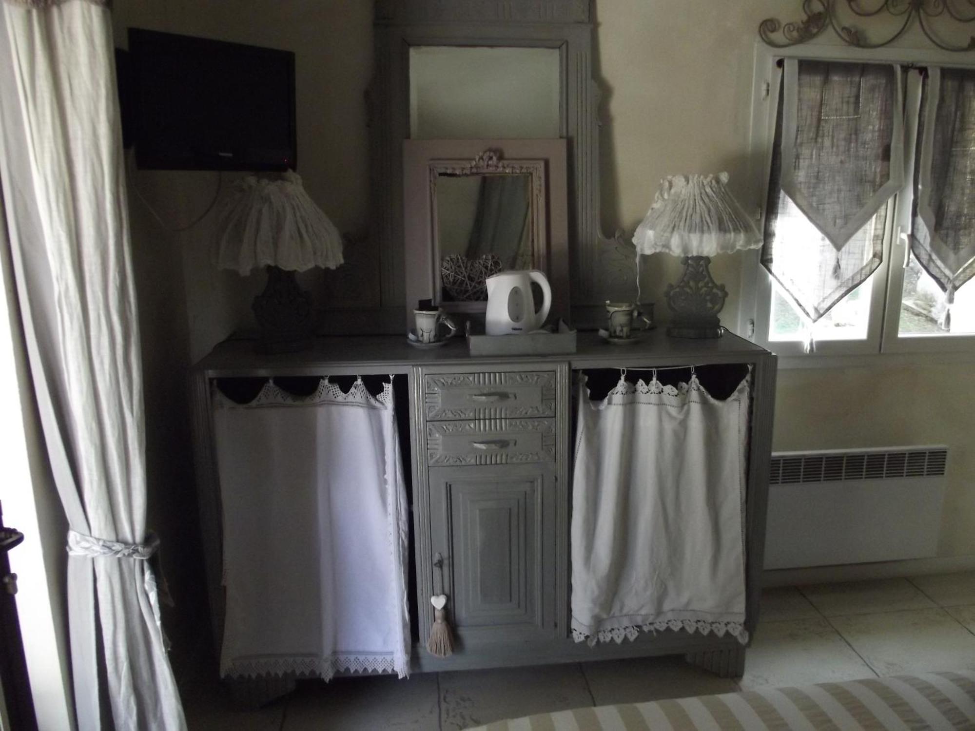 Le Moulin De Sonnailles Bed & Breakfast Cabries Room photo